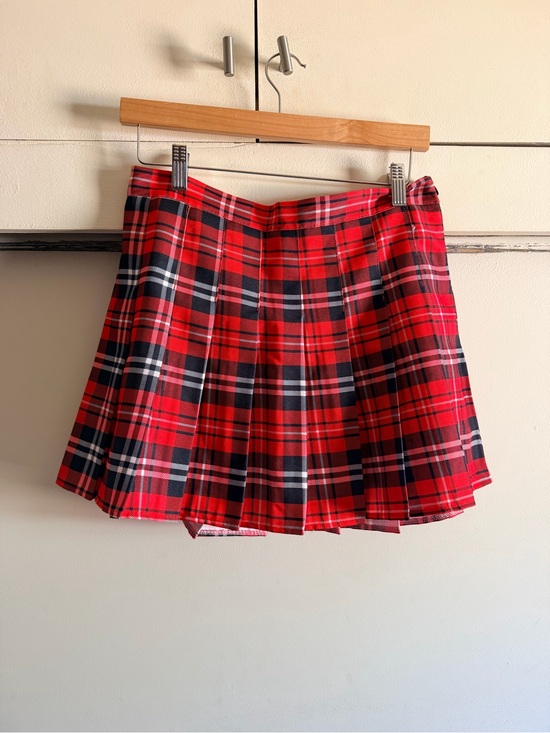Dresses & Skirts - Women’s Red Plaid Pleated Mini Skort